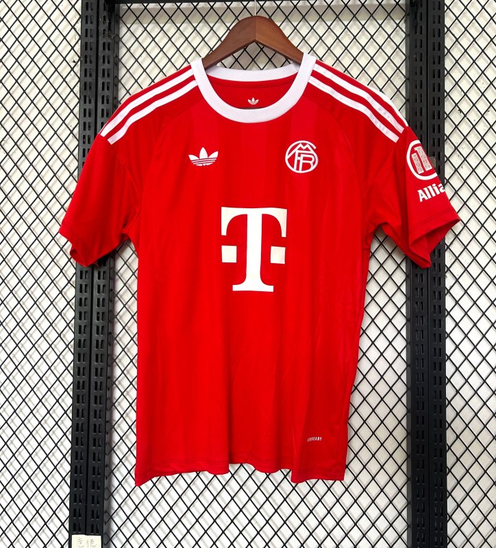 2025/2026 Bayern Goalkeeper Football Shirt (Fan Edition)