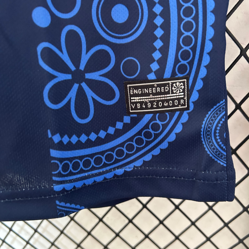 2025/2026 Barcelona Special Fan Edition Football Shirt