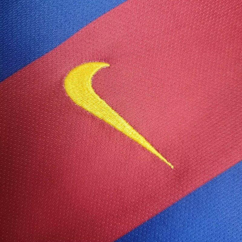 20102011 Retro Barcelona Home Football Shirt Kids Size