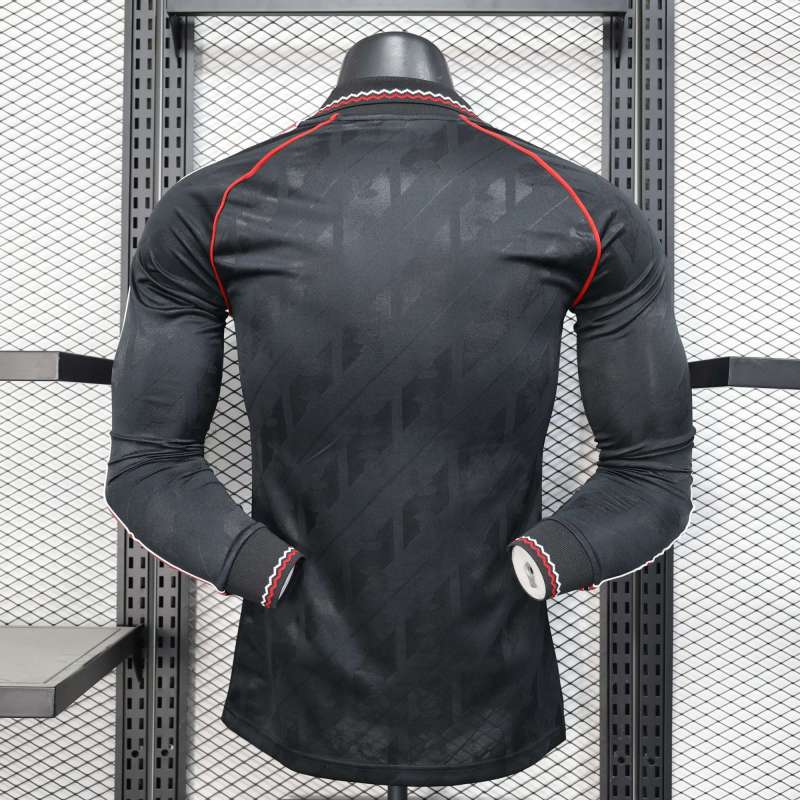 2025/2026 Manchester United Retro Player Long Sleeve Football Shirt