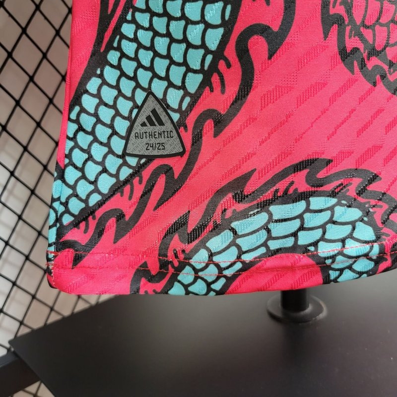 2024/2025 Player Version Real Madrid Special Edition Chinese Dragon Football Shirt 1