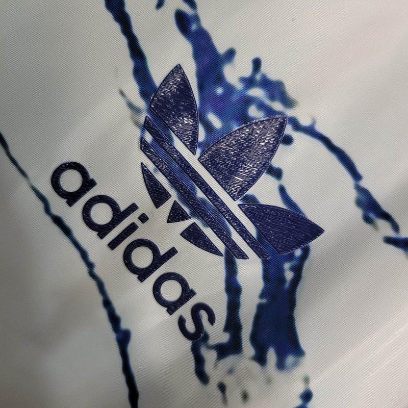 2023/2024 Italy Windbreaker（White-Navy blue）Football Shirt