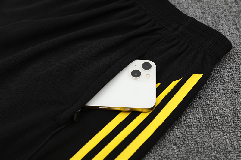 2025/26 short sleeve Manchester United black training suit