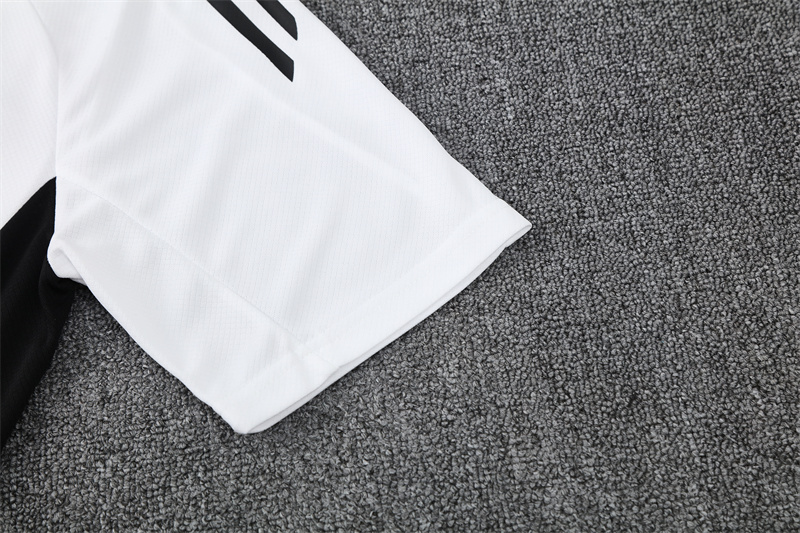 2024/25 short-sleeved Real Madrid white and purple training suit