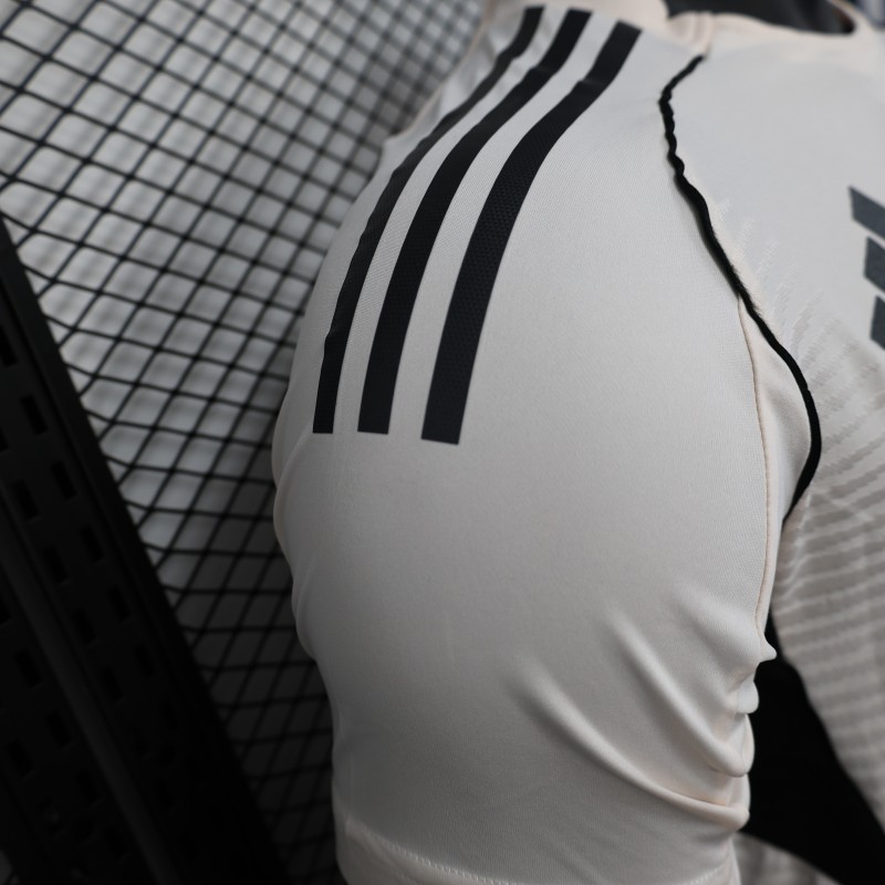 2025/26 Real Madrid Special Edition Football Jersey