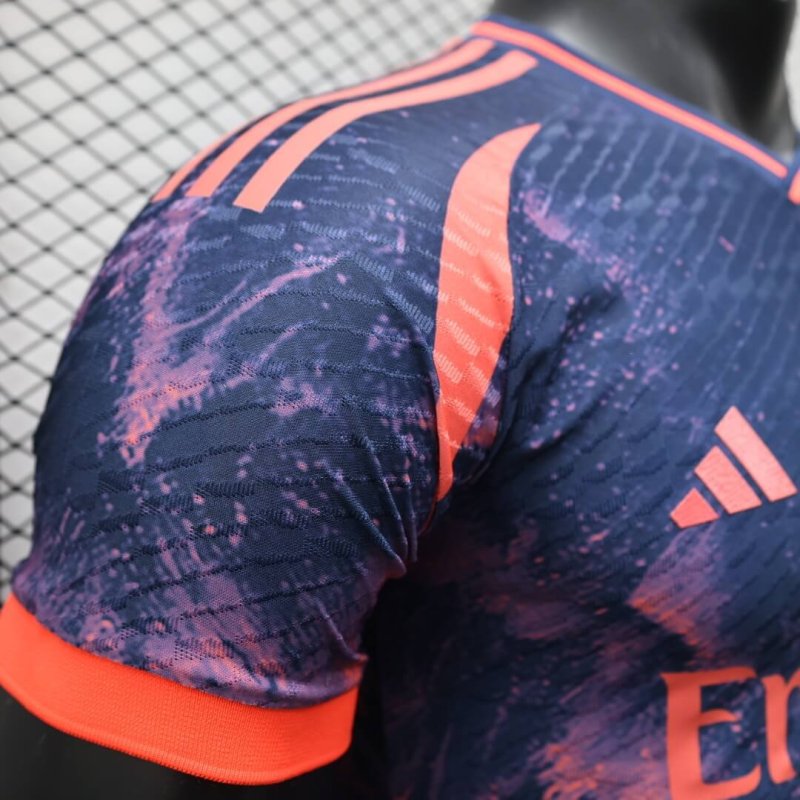 2024/2025 Player Version Real Madrid Special Edition Gradient Purple Football Shirt