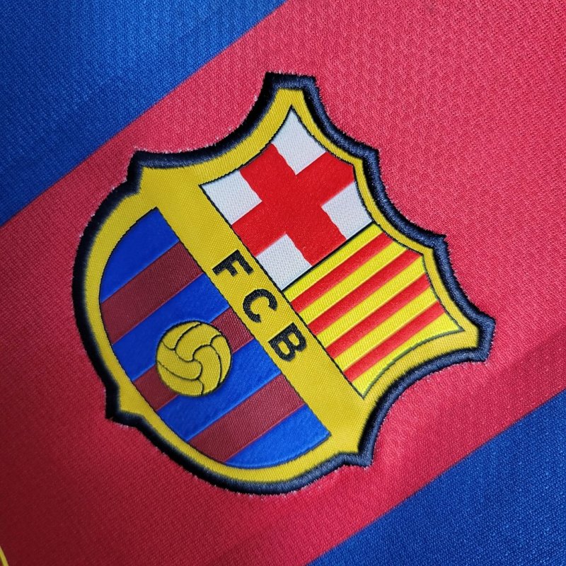 2010/2011 Retro Barcelona Home Football Shirt