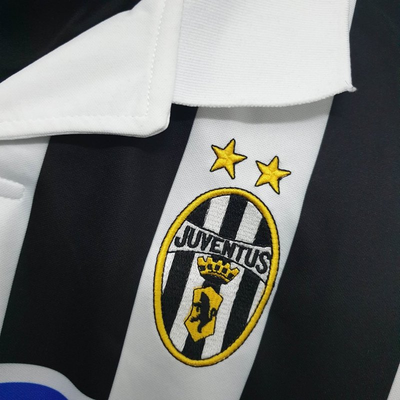 1999/2000 Retro Juventus Home Football Shirt