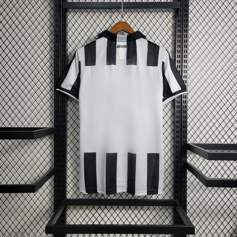 2014/2015 Retro Juventus Home Football Shirt