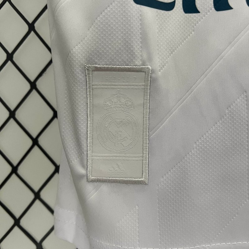 2017/2018 Retro Real Madrid Home Football Shirt Kids Size