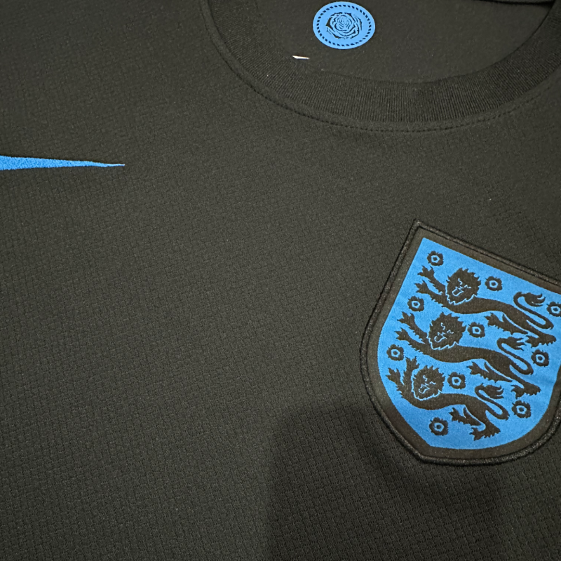 2025/2026England away football shirt（Fan Edition）