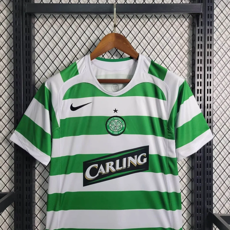 2005/2006 Retro Celtic Home Football Shirt