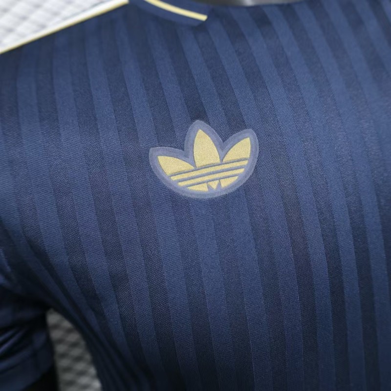 2025/2026 Juventus Authentic Away Football Shirt