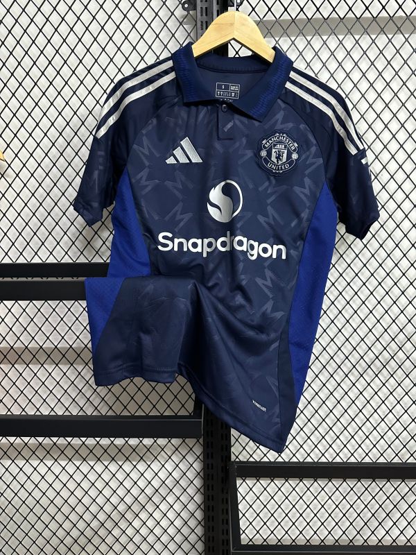 2024/25 Manchester United Away Fan Edition Football Shirt