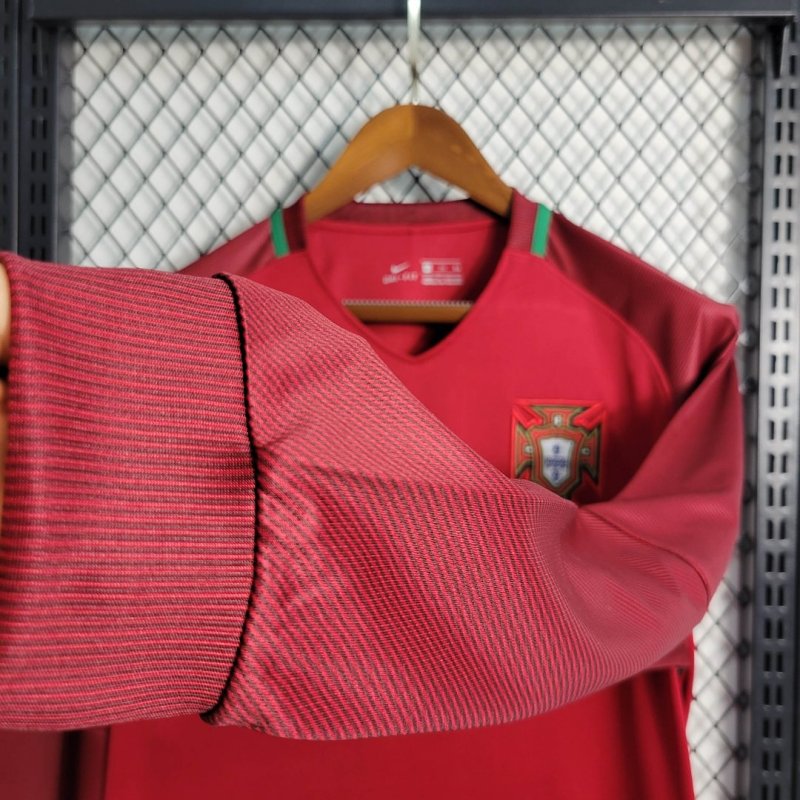 2016 Retro Long Sleeve Portugal Away Football Shirt