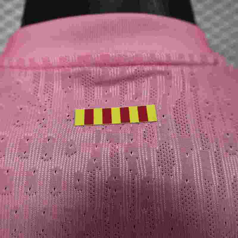 2025/2026 Barcelona special edition pink football shirt