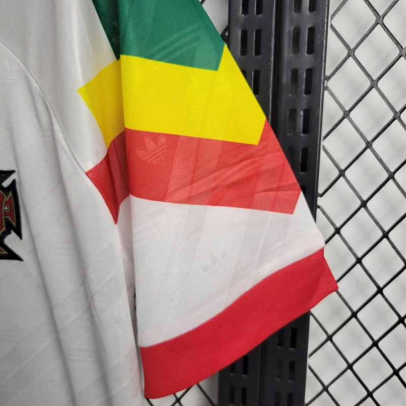 1992 Portugal Away Football Shirt