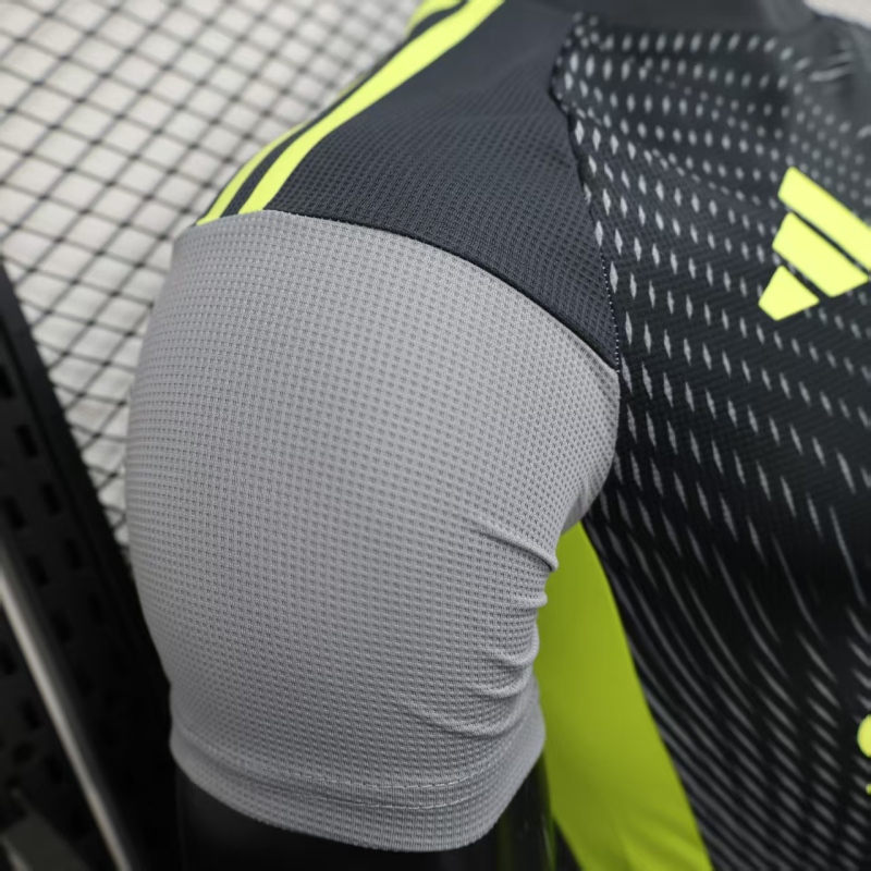 2025/2026 Manchester United Special Edition Football Shirt (Player Edition)