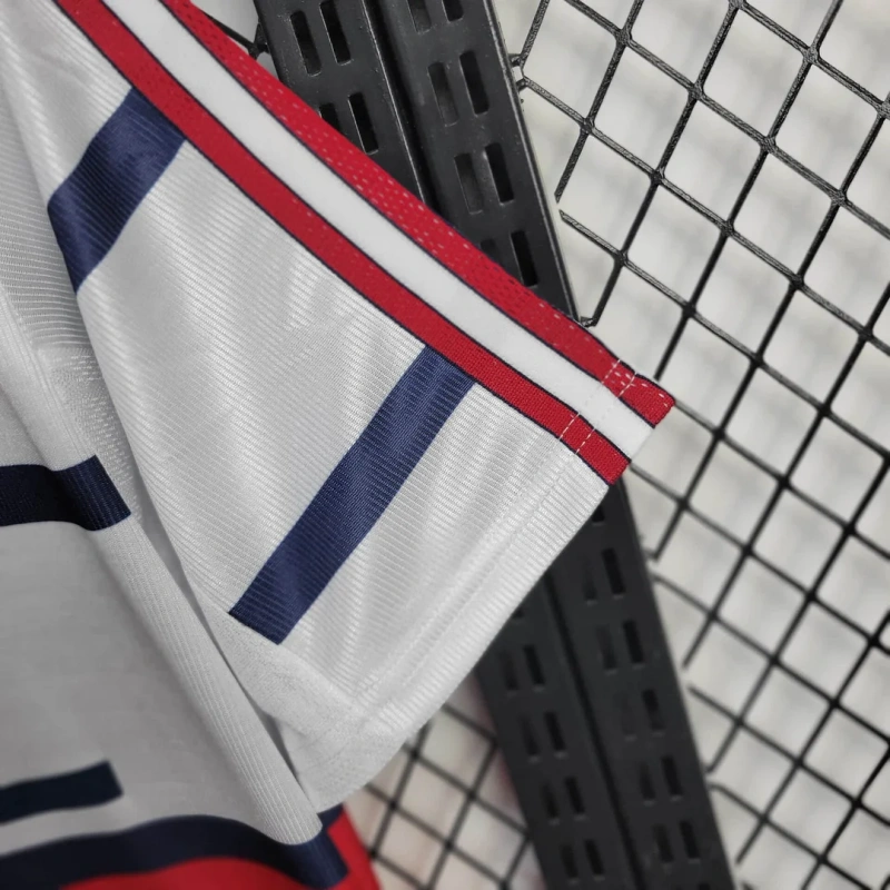 1998/2000 Retro Bayern Munchen Home Football Shirt