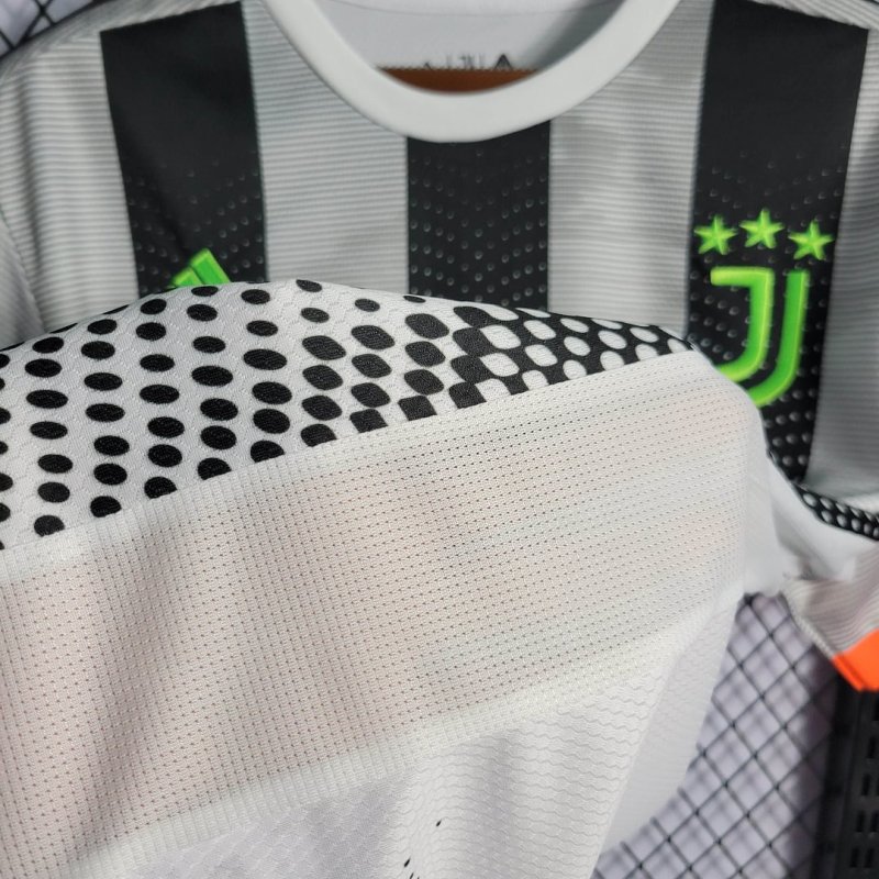 2019/2020 Retro Juventus Fourth Away Football Shirt