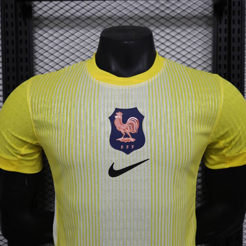 2025/2026 France Player Edition Goalkeeper Football Shirt