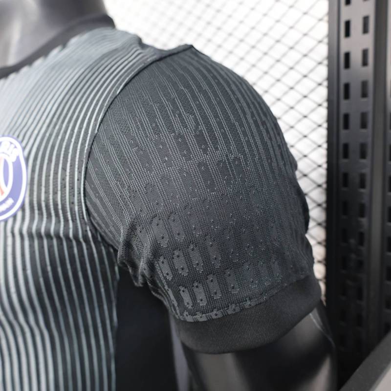 2025/2026 Paris Saint-Germain Player Edition Goalkeeper Football Shirt