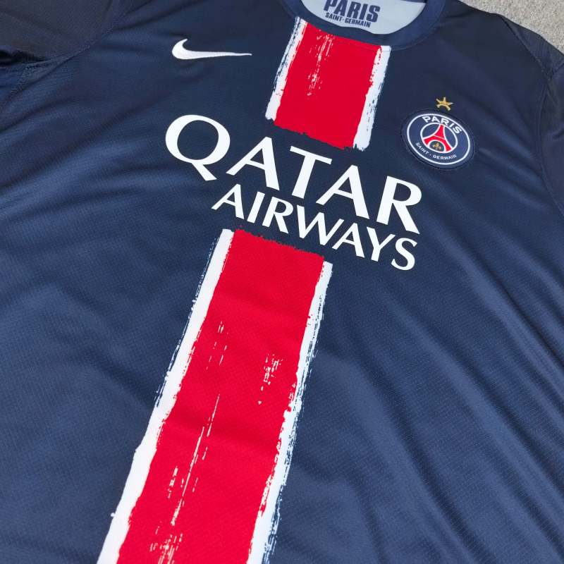 2024/2025 Paris Saint-Germain Home Football Shirt (Fan Edition)