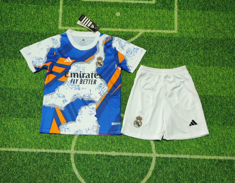 2025/2025 Real Madrid Special Edition Football Shirt (Kids Kit)