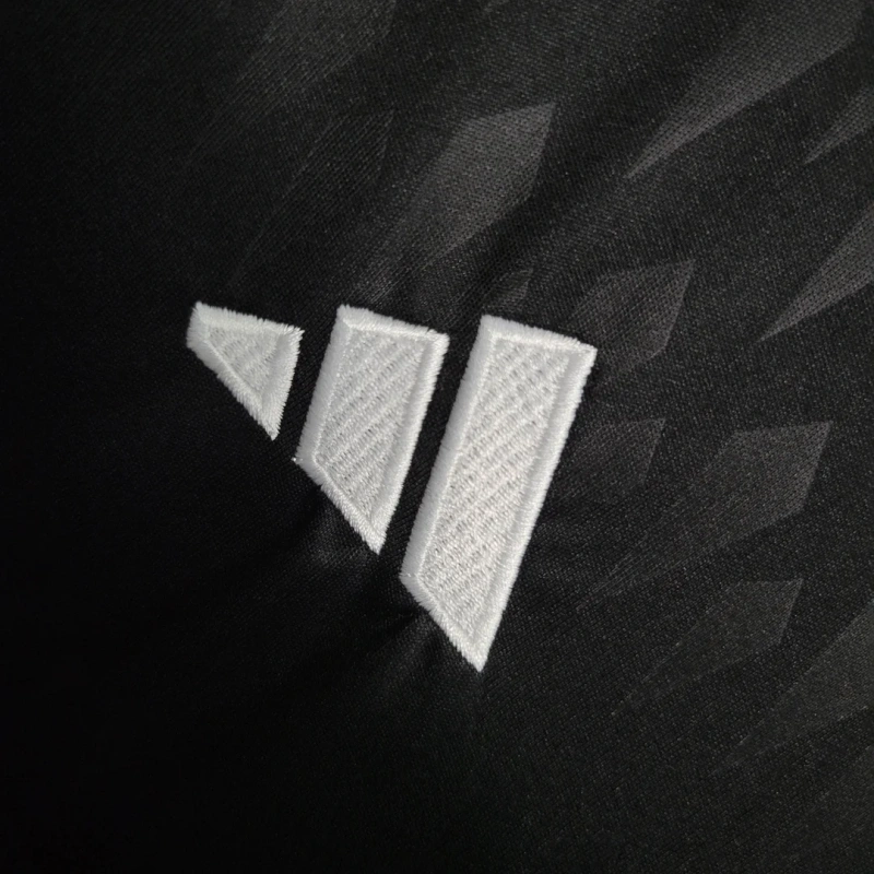 2023/2024 Arsenal Goalkeeper Football Shirt