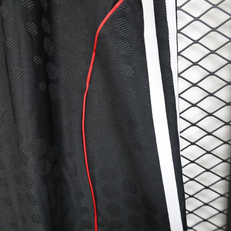 2025/26Liverpool Home Shorts