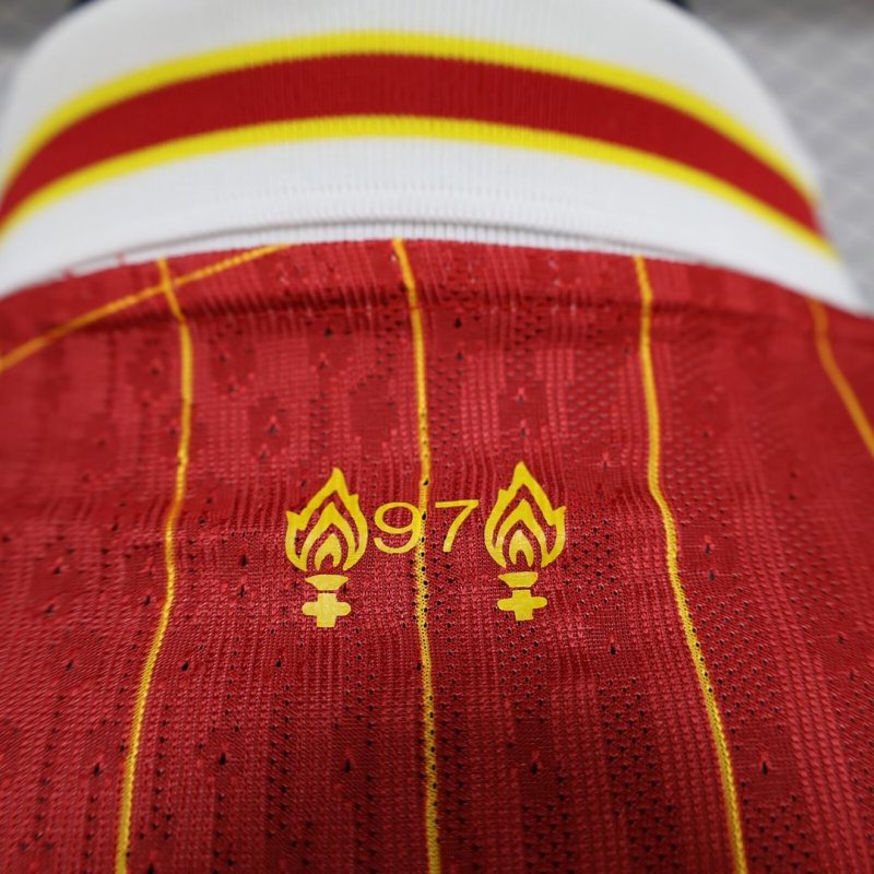 2024/2025 Player Version Long Sleeve Liverpool Home Football Shirt