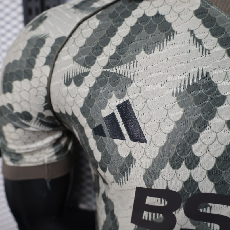 2025/26 Bayern Munich Special Edition Football Jersey