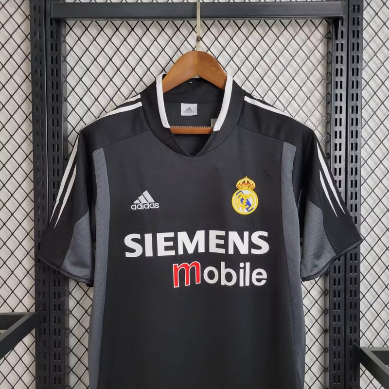 2004/2005 Retro Real Madrid Away Football Shirt