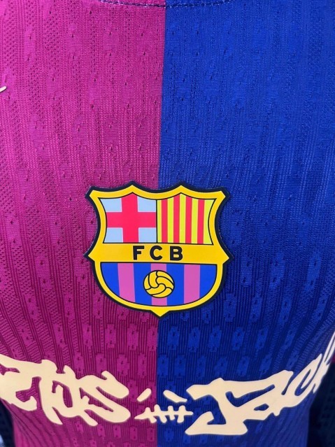 24/25 Limited Edition FC Barcelona x Travis Scott Men’s Away Jersey（Players long sleeves）