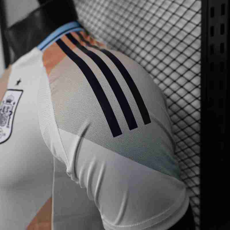 2025/2026 Spain Player Edition Pre-match Football Shirt