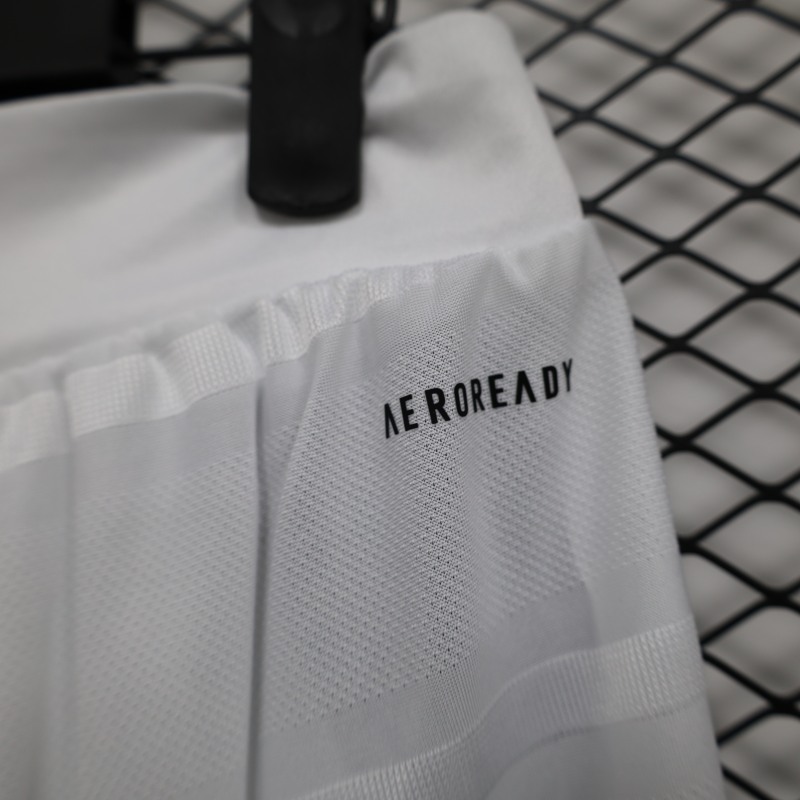 2024/2025 Manchester United Shorts for Players Football Jersey