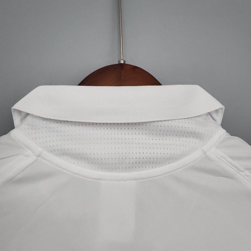 2005/2006 Retro Real Madrid Home Football Shirt