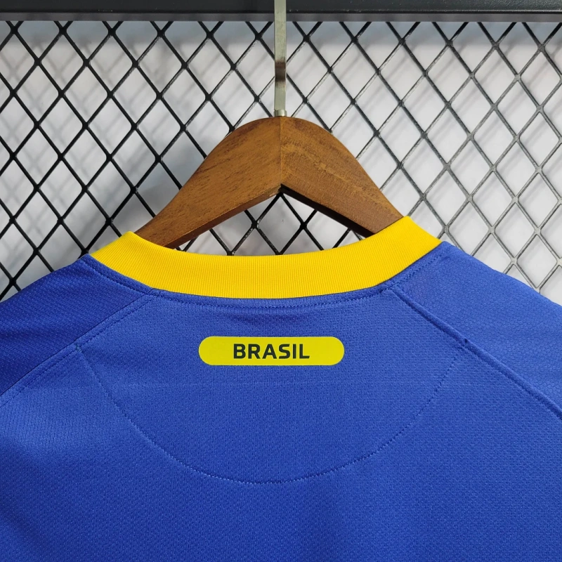 2010 Retro Brazil Away Football Shirt