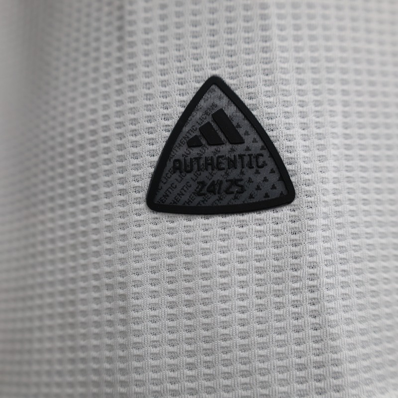 2025/2026 Real Madrid football training uniforms