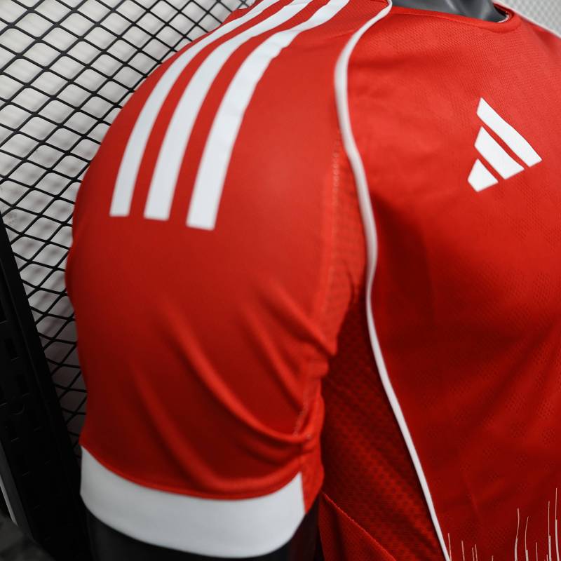 2025/2026 Bayern Home Football Shirt