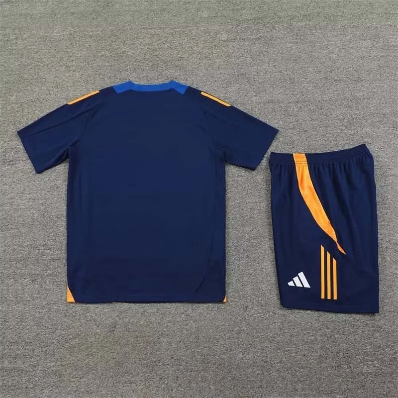 2024/2025 Juventus Training Wear Suit Shirt 2