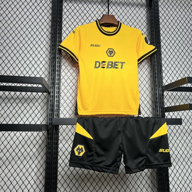 2024/2025 Wolverhampton Black Football Shirt