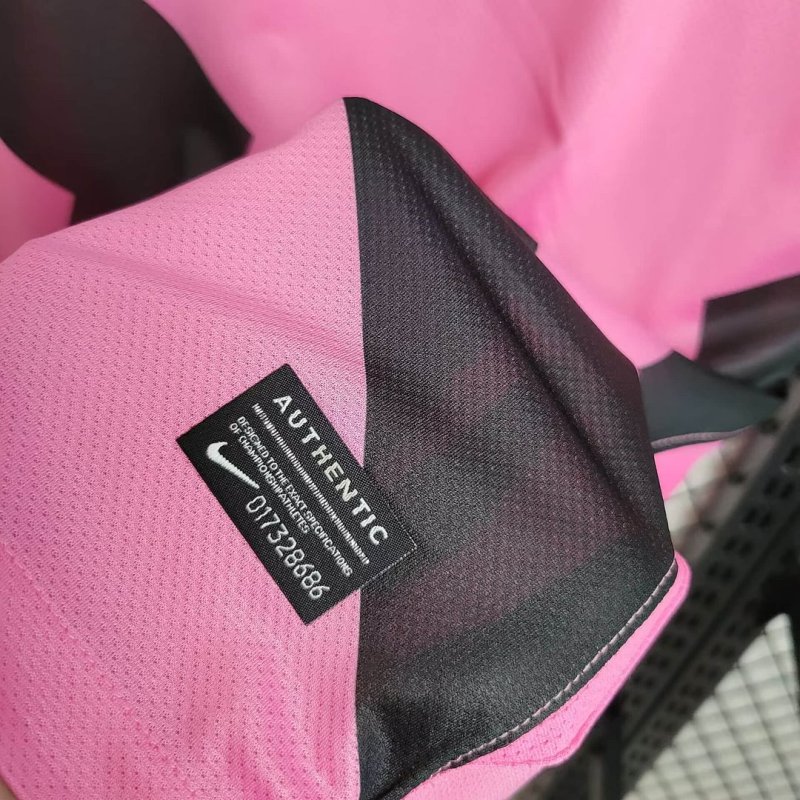 2011/2012 Retro Juventus Away Football Shirt