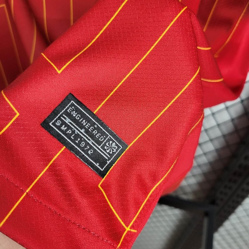 2024/2025 Liverpool Home Football Shirt