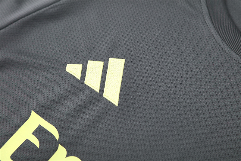 2025/26 short sleeve Real Madrid dark grey training suit