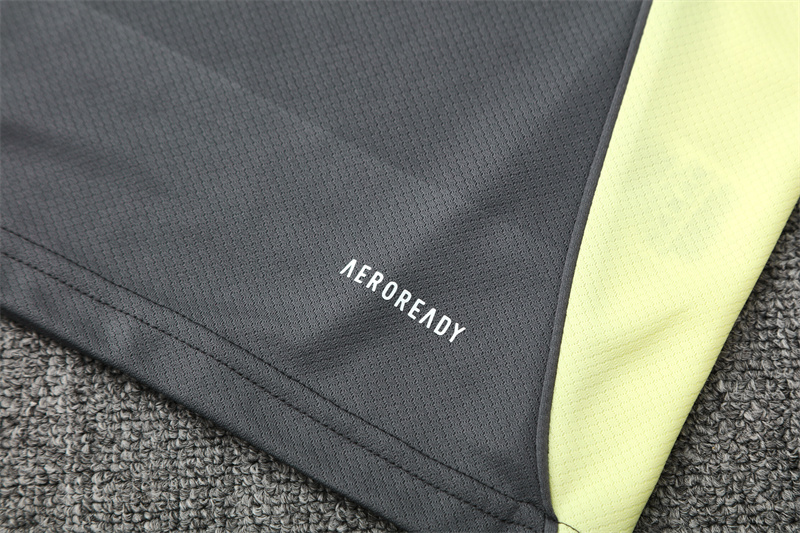 2025/26 short sleeve Real Madrid dark grey training suit