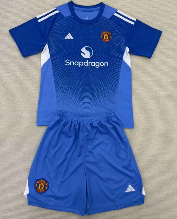 Adult Set 2025/2026 Manchester United Goalkeeper