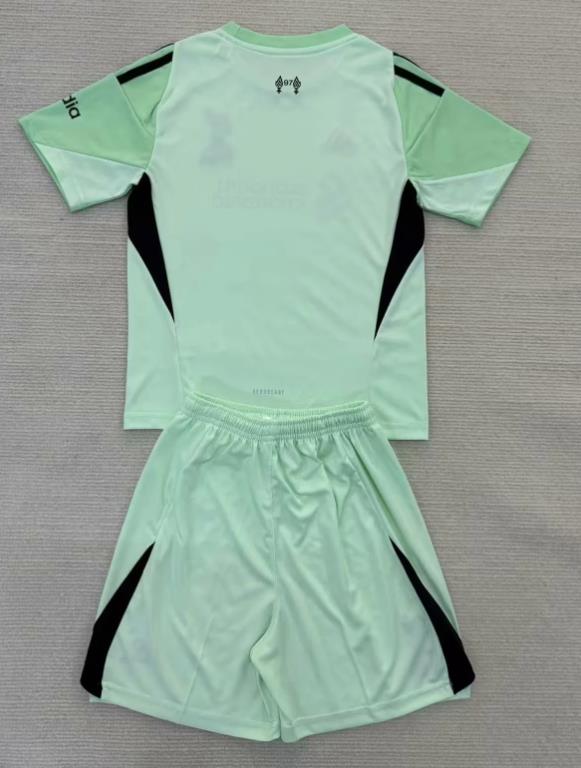 Adult Set 2025/2026 Liverpool Goalkeeper