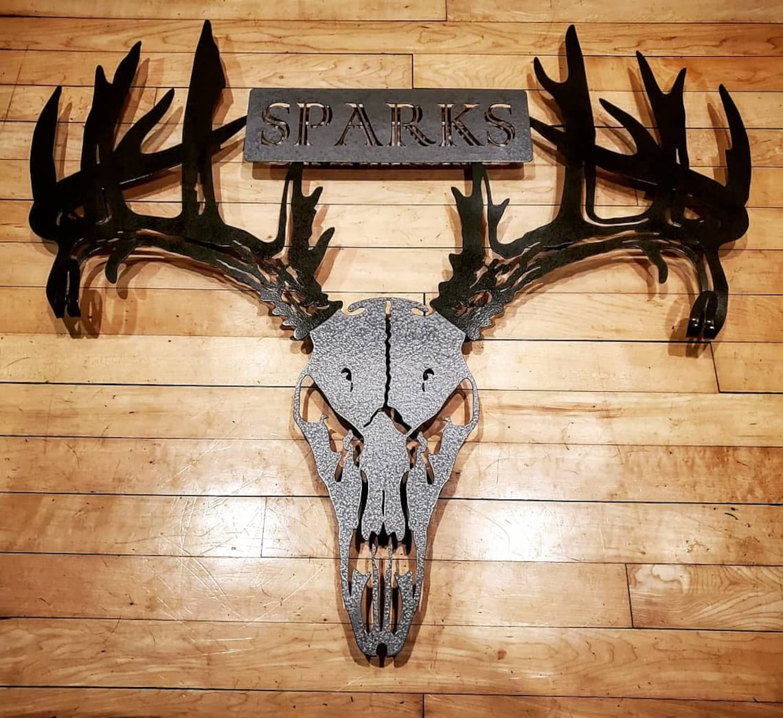 Personalized deer tag family metal art - customize the name you want