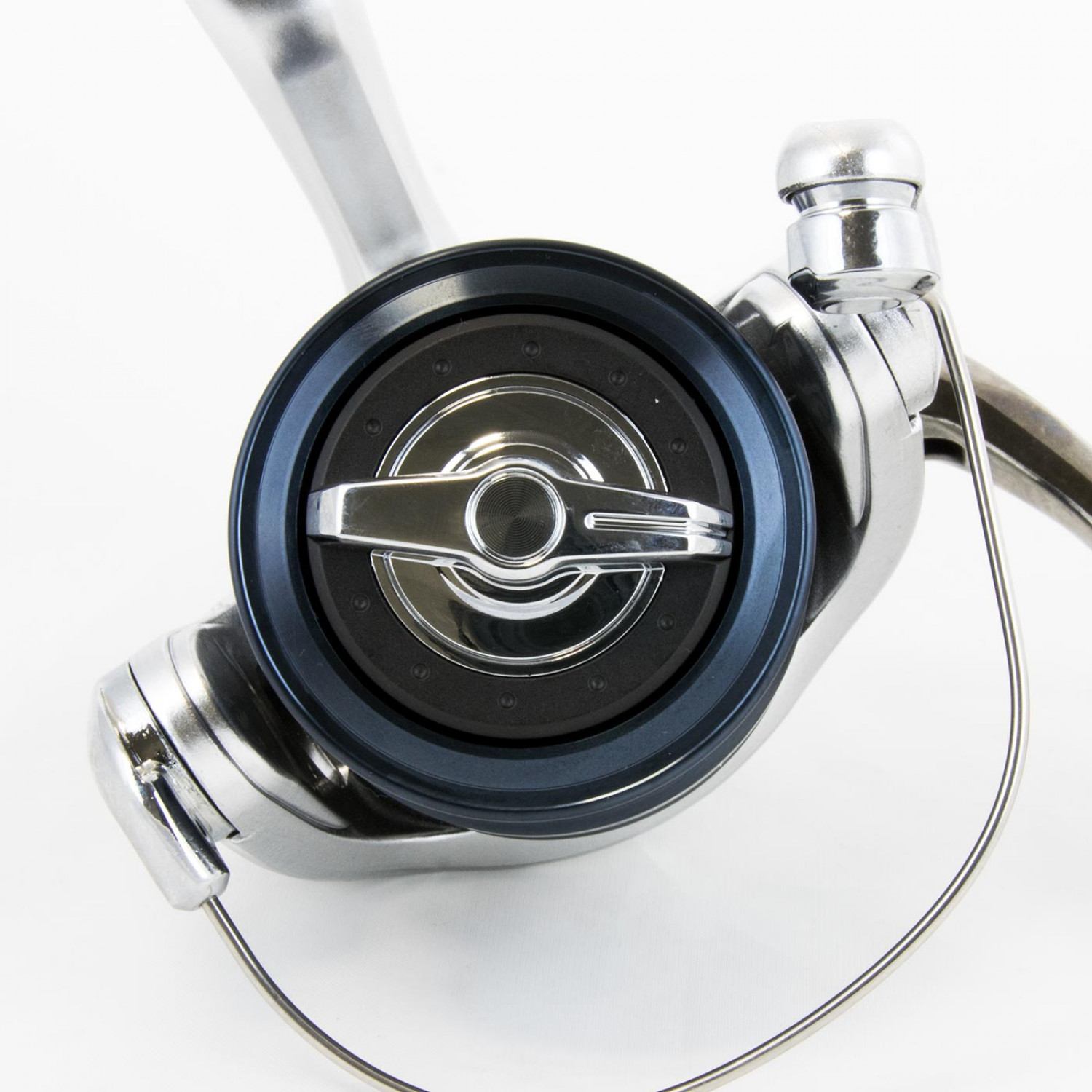 SHIMANO Nexave FE Spinning fishing reel